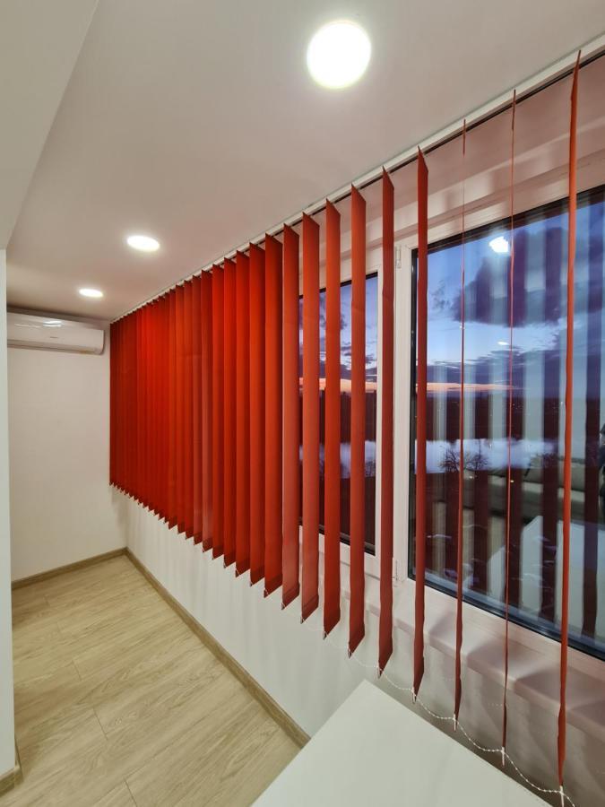 Luxury Panoramic Apartment Орадеа Екстериор снимка
