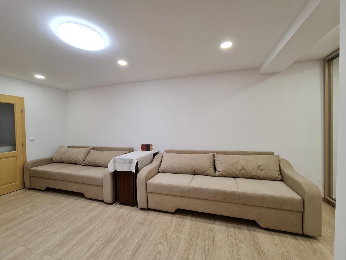 Luxury Panoramic Apartment Орадеа Екстериор снимка