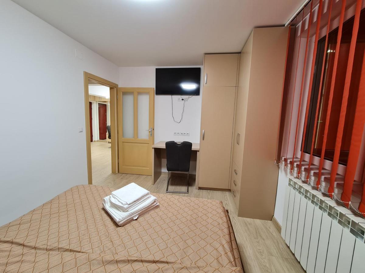 Luxury Panoramic Apartment Орадеа Екстериор снимка
